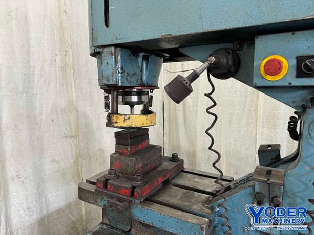 8" x 8" x 3/4" Kingsland #XS, hydraulic ironworker, 175 ton, 24" throat, 15 HP - Image 8