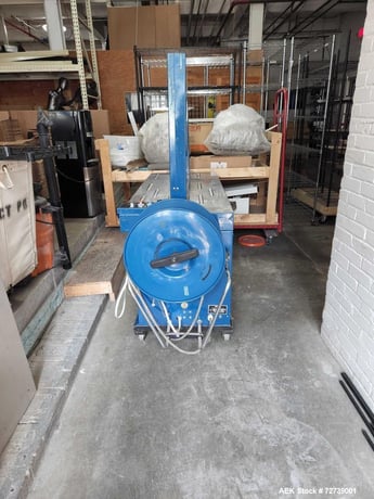 Wilton #SS80, Automatic Arch Case Strapping Machine, 25" width x 22" L x 15" H Aperture, 55" x 23" Table, 220 - Image 4