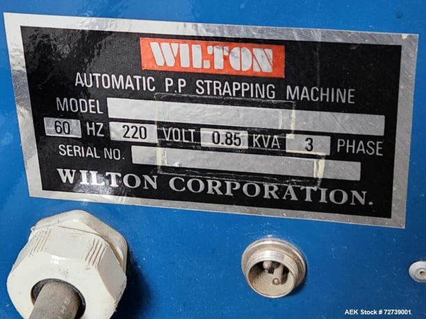Wilton #SS80, Automatic Arch Case Strapping Machine, 25" width x 22" L x 15" H Aperture, 55" x 23" Table, 220 - Image 5