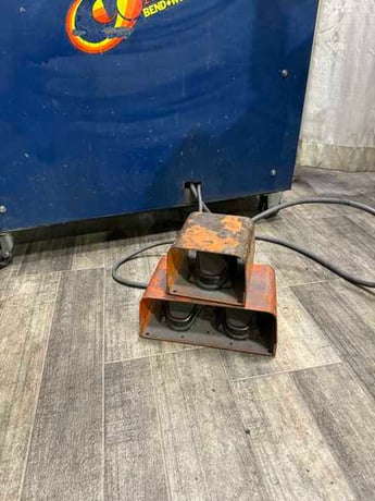 Comet #10A Bend-Wiz, hydraulic vertical press brake, 4" stroke, 10" punch & die height - Image 10