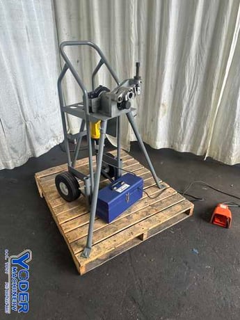 Roll groving tool / Tri-Pod stand, Victaulic #VE106, 2000 - Image 9