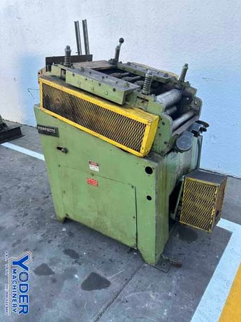 18" x .104" Perfecto #28-18-7, 7-roll straightener, 2-1/2" roll diameter, 240 IPM, serial #SS4580 - Image 1
