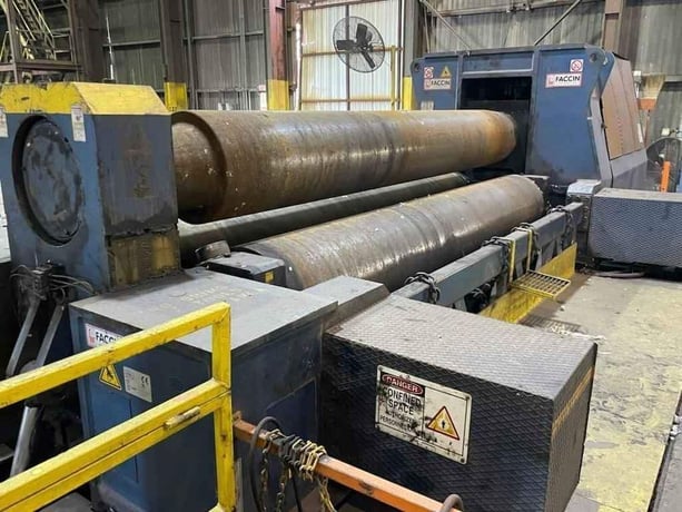 13' x 3" Faccin #HAV-4072, initial pinch plate bending roll, hydraulic, 3-rolls, 2009 - Image 4