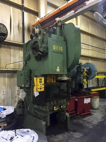 110 Ton, Brown & Boggs #110, OBI press, 6" stroke, 15.25" Shut Height, 3.87"adj., 33 SPM, 42" x27"bed, air - Image 1