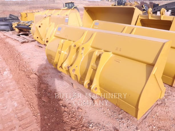 Caterpillar 420F BUCKET 1.5 CYD PIN ON, Bucket, S/N: 0X0207509, - Image 2