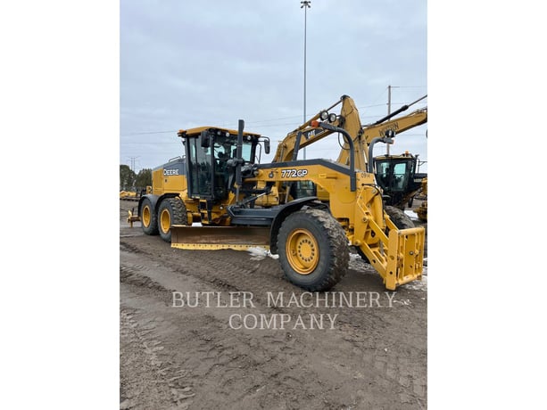 Deere &Co 772GP, Motor Grader, 7393 hours, S/N: 1DW772GPLEF665489, 2015 - Image 2