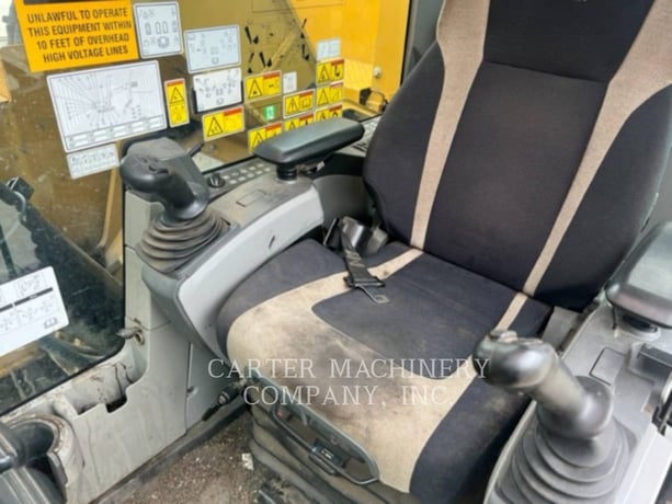 Caterpillar 325F, Crawler Excavator, 4245 hours, S/N: NDJ20808, 2019 - Image 5