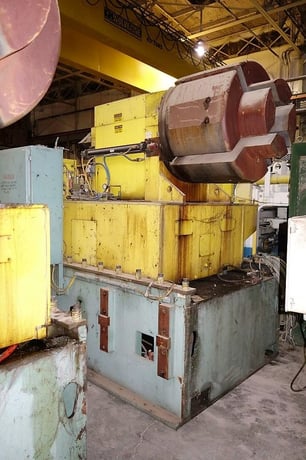 60000 lb. Automatic Feed Co., dual expanding stub, 72" -84" wide coil, 84" outside dimensions, DC drive - Image 2