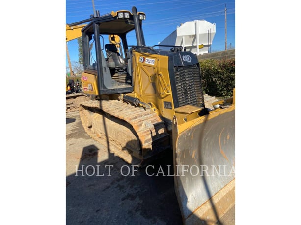 Caterpillar D3, Crawler Dozer, 1178 hours, S/N: XKW00404, 2021 - Image 2
