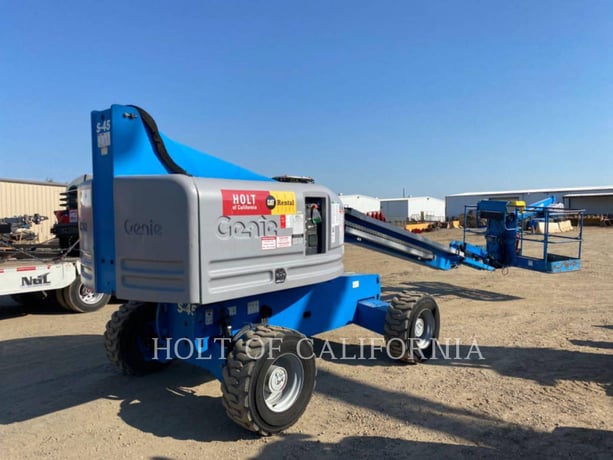 Genie Industries BOOM Z60, Articulated Boom Lift, 2077 hours, S/N: Z6215A-106, 2015 - Image 3