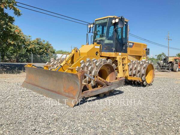 Caterpillar 815F2, Compactor, 6643 hours, S/N: BYN00644, 2012 - Image 1
