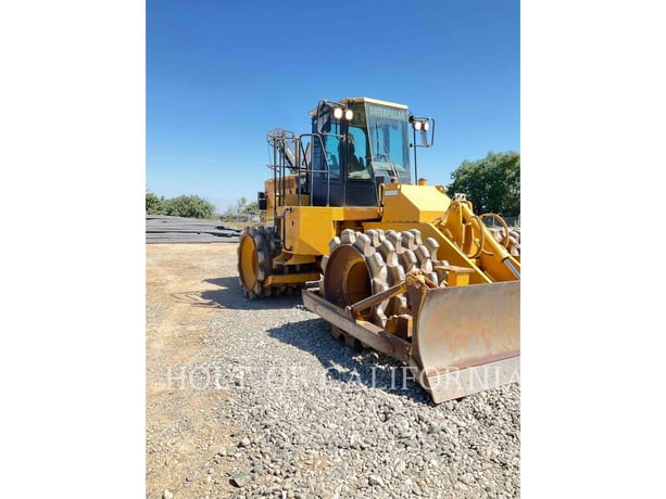 Caterpillar 815F2, Compactor, 6643 hours, S/N: BYN00644, 2012 - Image 2
