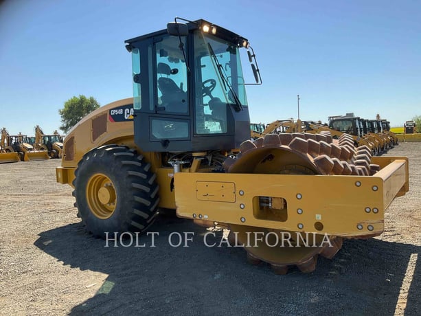 Caterpillar CP54B, Vibratory Single Drum Pad, 1088 hours, S/N: P5400228, 2019 - Image 2