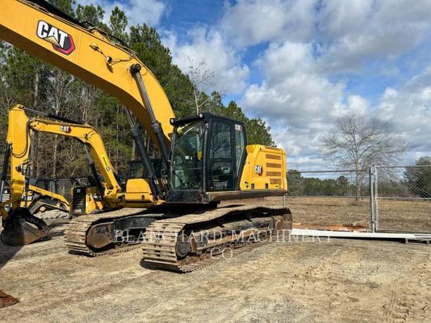 Caterpillar 330-07B, Crawler Excavator, 4621 hours, S/N: WCH10730, 2021 - Image 2