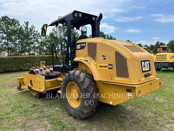 Caterpillar CP44B, Vibratory Single Drum Pad, 1605 hours, S/N: 4P400229, 2017 - Image 4