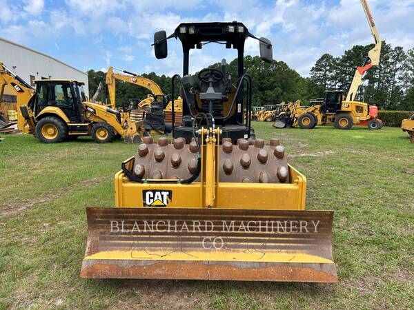 Caterpillar CP44B, Vibratory Single Drum Pad, 1605 hours, S/N: 4P400229, 2017 - Image 7