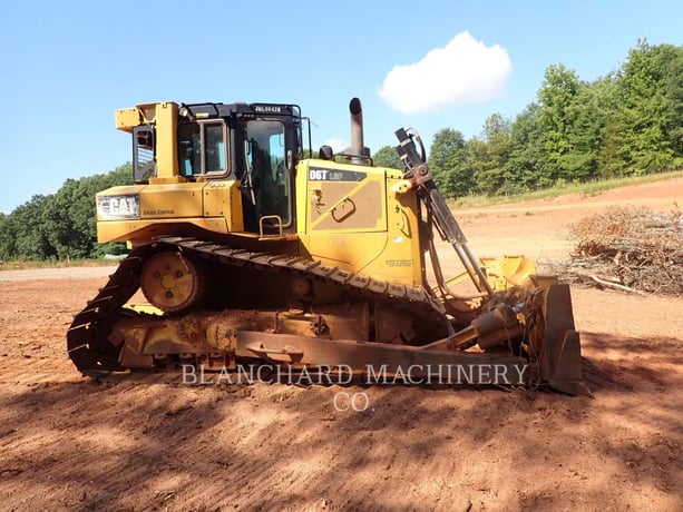 Caterpillar D6T LGP, Crawler Dozer, 6276 hours, S/N: JML00428, 2018 - Image 6