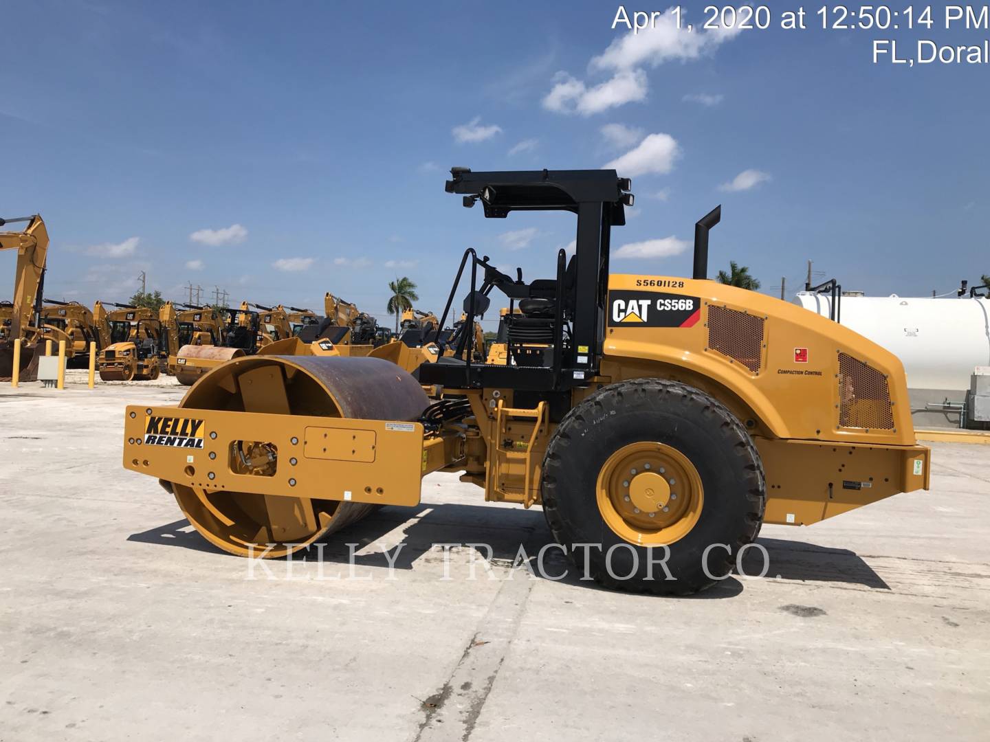 Caterpillar CS56B, Vibratory Single Drum Smooth, 1917 hours, S/N: S5601128, 2019 - Image 1