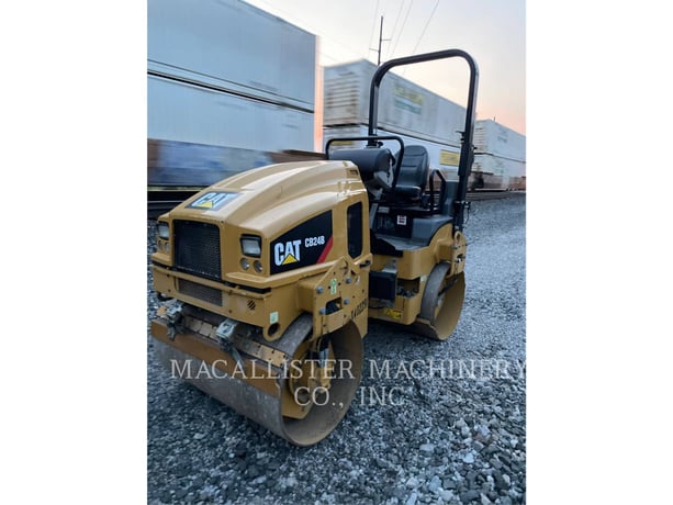 Caterpillar CB24B, Twin Drum Roller, 1175 hours, S/N: 2X402291, 2020 - Image 2