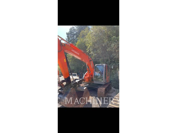 Hitachi ZX125, Crawler Excavator, 4945 hours, S/N: HCM1SE00C00011308, 2000 - Image 1