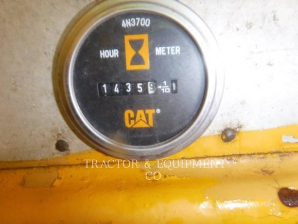 Caterpillar D8K, Crawler Dozer, 4061 hours, S/N: 77V04610, 1975 - Image 5