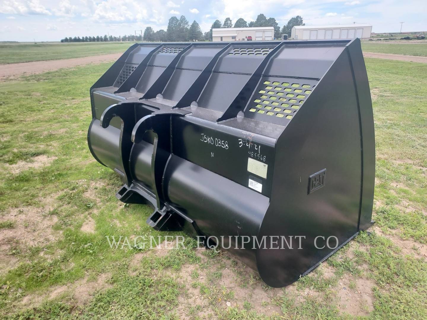 Caterpillar BUCKET-LM, 5.5 YD3, FUS, BOCE, Bucket, S/N: A4212LM20042, 2021 - Image 3