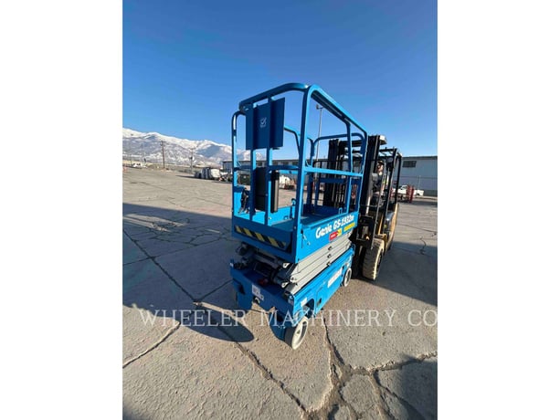 Genie Industries GS1932M, Lift Scissor, S/N: GS32MT-2512, 2024 - Image 1