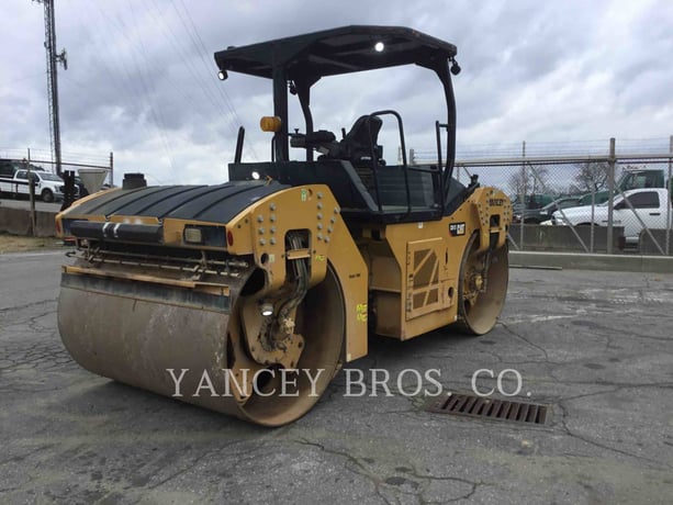 Caterpillar CB13, Compactor, 5204 hours, S/N: PWP00347, 2019 - Image 4