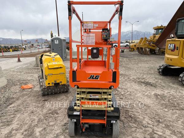 Jlg Industries, Inc. AE1932, Lift Scissor, 28 hours, S/N: M200052485, 2022 - Image 2