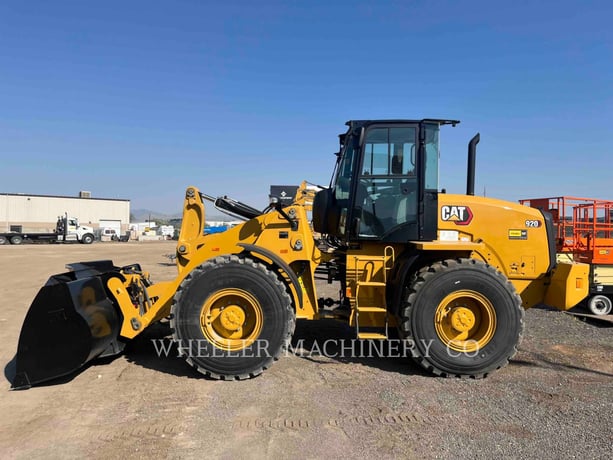 Cat 920, Wheel Loader, 116 hours, S/N: SL401915, 2024 - Image 1