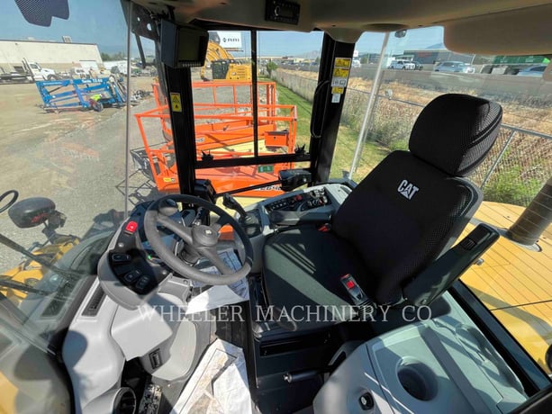 Cat 920, Wheel Loader, 116 hours, S/N: SL401915, 2024 - Image 4