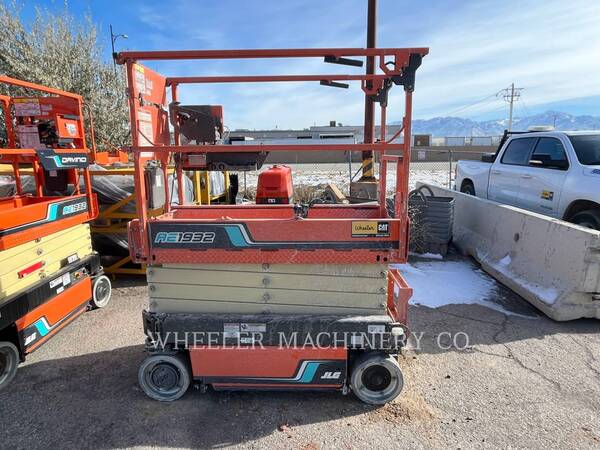 Jlg Industries, Inc. AE1932, Lift Scissor, 18 hours, S/N: M200055045, 2022 - Image 3