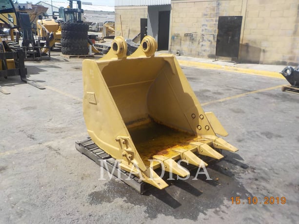 Caterpillar Work Tools (Serialized) EXC_BUCKET_44 INCH, Bucket, S/N: MUA00069, 2017 - Image 1
