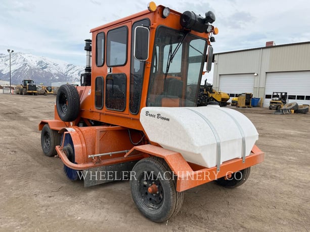 Broce Broom BROOM 4, Road Broom, 141 hours, S/N: 413507, 2023 - Image 2