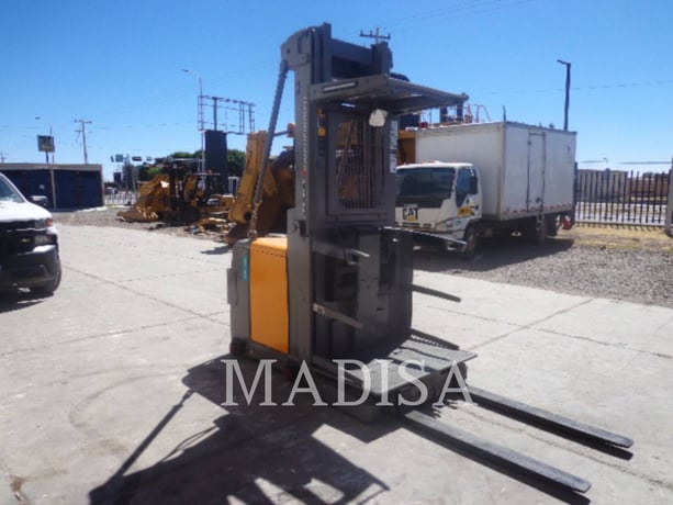 Caterpillar Lift Trucks EKS308, Forklift, 2980 hours, S/N: FN512208, 2016 - Image 2