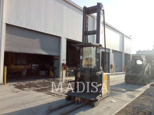 Caterpillar Lift Trucks EKS308, Forklift, 2532 hours, S/N: FN439754, 2012 - Image 1