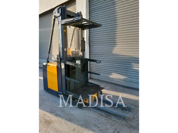 Caterpillar Lift Trucks EKS308, Forklift, 5386 hours, S/N: FN442696, 2013 - Image 2