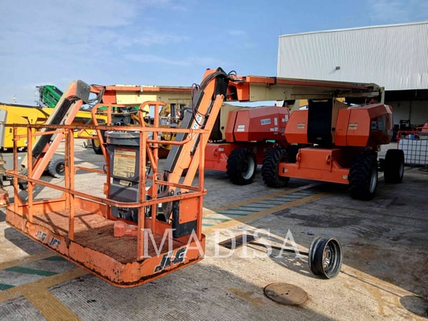 Jlg Industries, Inc. 800 AJ, Articulated Boom Lift, 4670 hours, S/N: 300271342, 2021 - Image 1