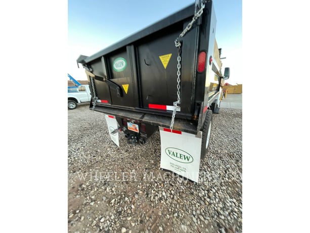 Ford / New Holland DUMP 6 YD, Dump Truck, 1868 hours, S/N: 1FDXF7DC4NDF00104, 2021 - Image 2