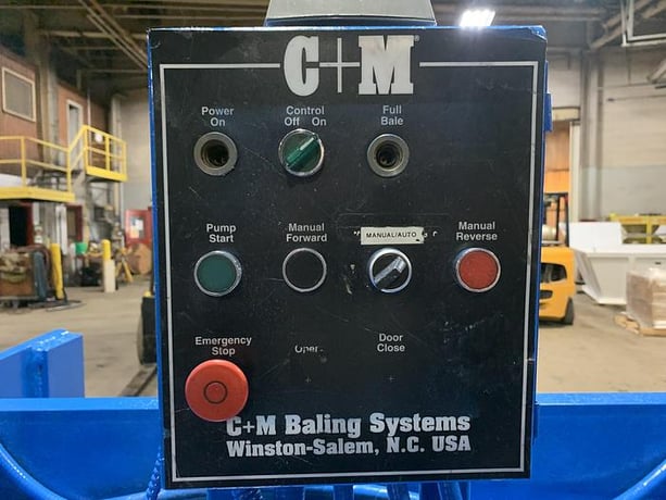 Cm #3430-0E56, horizontal open end baler, 30 HP - Image 9