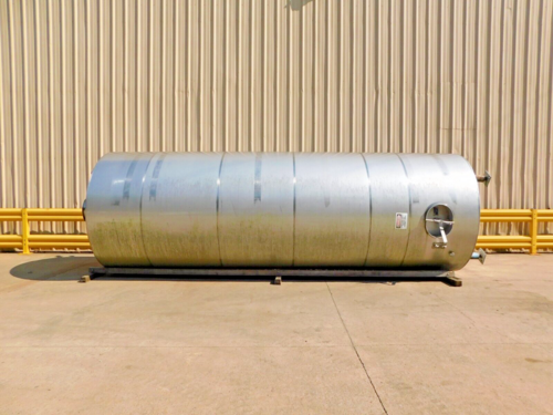 5000 gallon Santa Rosa, Stainless storage tank, 84" dia. x 242" straight wall, 1996 - Image 1