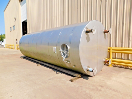 5000 gallon Santa Rosa, Stainless storage tank, 84" dia. x 242" straight wall, 1996 - Image 3