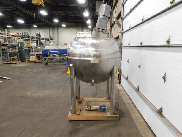 300 gallon Dover #INA-300SP, jacketed Stainless kettle, 100 psi, 3 HP, 220 V. - Image 4