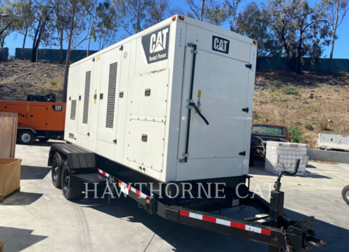 320 KW Caterpillar #XQ350, mobile generator set, serial #X3M00424, 7501 hours, 2014 - Image 2