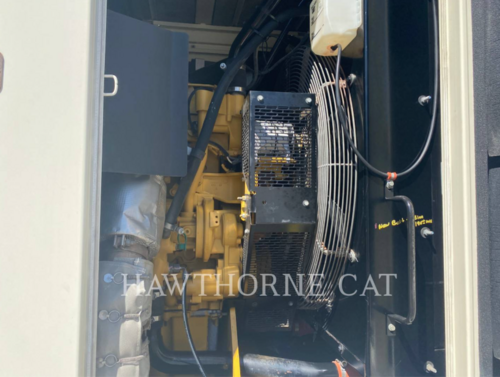320 KW Caterpillar #XQ350, mobile generator set, serial #X3M00424, 7501 hours, 2014 - Image 6