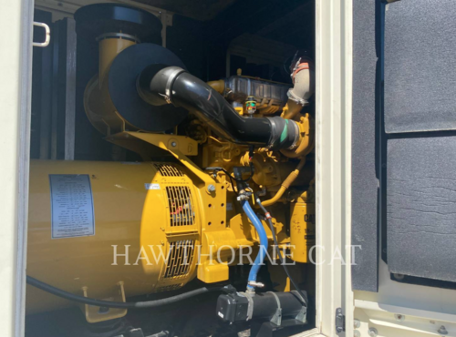 320 KW Caterpillar #XQ350, mobile generator set, serial #X3M00424, 7501 hours, 2014 - Image 7