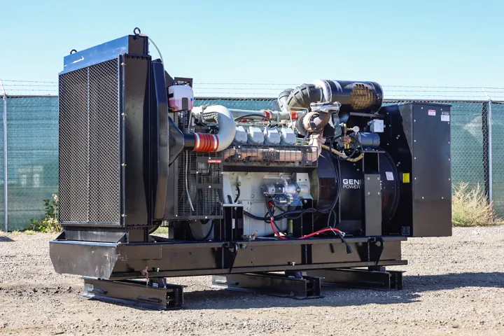 500 kW Generac Diesel Generator, 277/480 Volts, 734 Hours, Open Skid, 2002 - Image 1