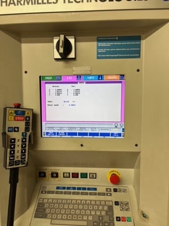 Charmilles #Roboform-31, Sinker Electrical Discharge Machine, 13.8" X, 9.8" Y, 11.8" Z, C-Axis, chiller, 1997 - Image 2