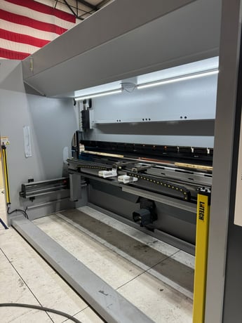 150 Ton, Accurl #Genius-Pro, CNC Press Brake, 10' overall, Delem DA66S Touch CNC Control, 2024 - Image 2