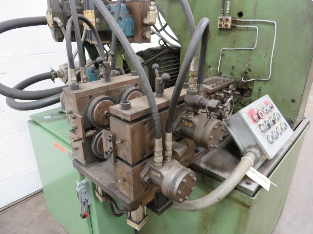 Haven #811, high production fully automatic double cut type tube cut off machine - Image 3